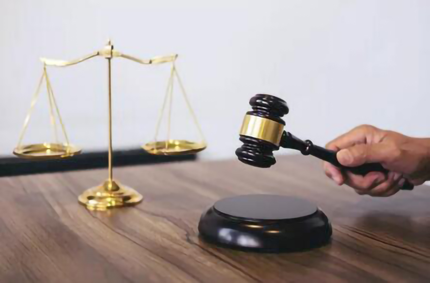 企业经营困难欠发部分工资，月薪2万的工程师提起了仲裁